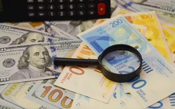 پیش‌بینی ادامه روند کاهشی ارزش دلار آمریکا