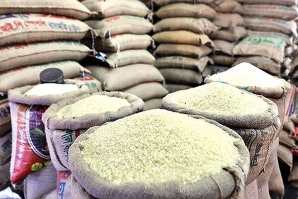 واردات بی‌رویه برنج در سال۱۴۰۲/ ۳ برابر نیاز کشور برنج وارد شد