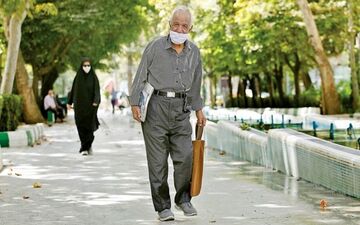 نگران بازنشستگان کارگری/خبری از فیش حقوقی فروردین نیست