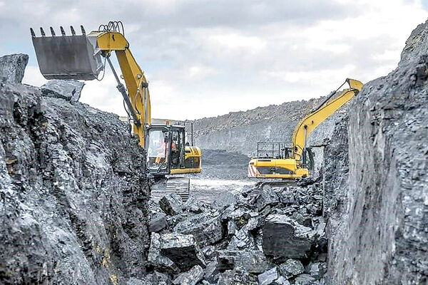 ضربه مهلک به صنایع معدنی با سیاستگذاری های غلط و ناموزون 
