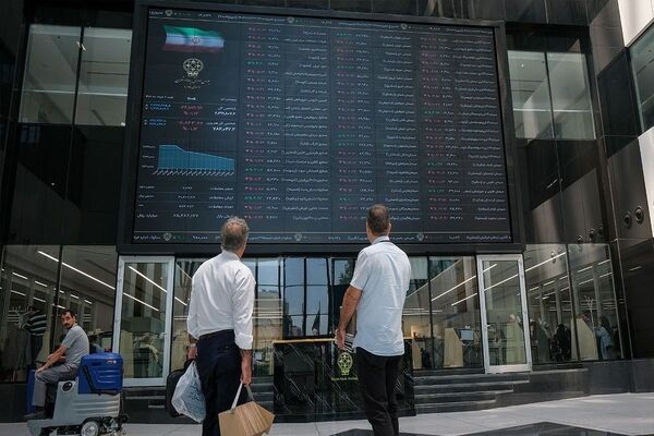 احتمال از سرگیری فعالیت بازار سرمایه / بورس فردا با  با محدودیت دامنه نوسان بازگشایی می‌شود؟