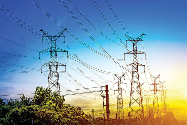 بحران کمبود برق کارخانه این خودروسازی را تعطیل کرد