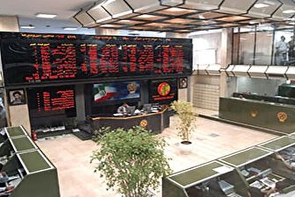 دوشنبه 5 تیر/ بورس بی رمق تر از دیروز