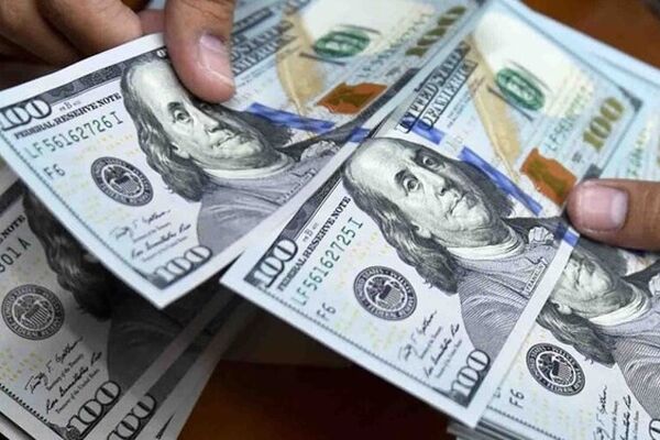 ثبات در بازار دلار / یخبندان در بازار ارز تهران 