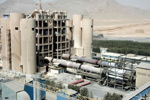 ممنوعیت استفاده از مازوت در کارخانجات سیمان نزدیک کلان‌شهرها