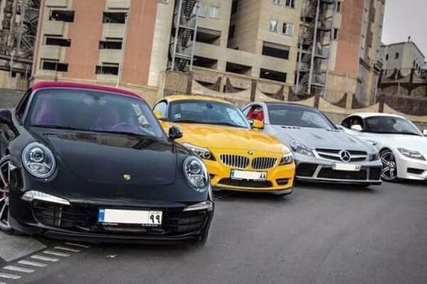 لوکس سواران چقدر مالیات پرداخت کردند؟