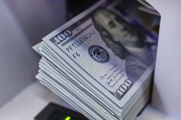 ایجاد صندوق تثبیت ارزی برای مدیریت بازار ارز

