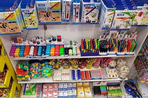بازار راکد لوازم التحریر در آستانه بازگشایی مدارس