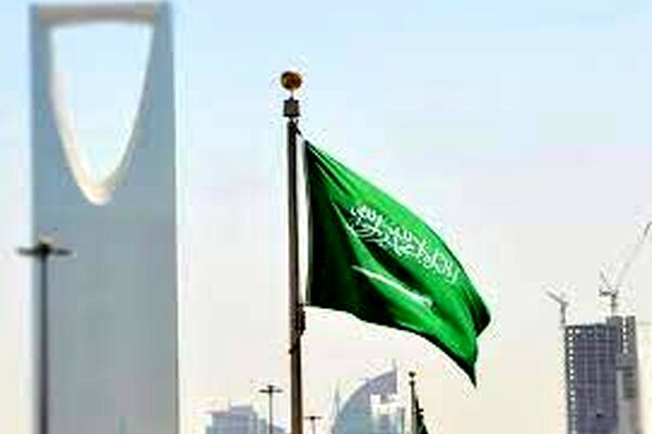 کاهش قیمت مواد غذایی و اجاره بهای مسکن در عربستان / اقتصاد سعودی‌ها از فشار تورمی فاصله گرفت