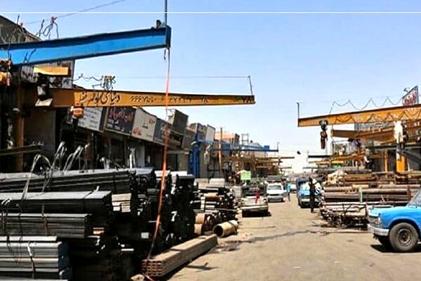 در انتظار گشایش بازار