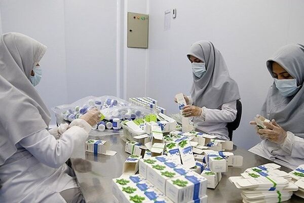 بحران افزایش هزینه‌های درمان بازنشستگان/ روش عجیب تامین منابع برای خرید دارو