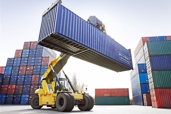 تغییر مداوم مقررات دولتی، مزاحم صادرکنندگان غیرنفتی