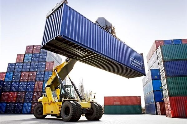 تغییر مداوم مقررات دولتی، مزاحم صادرکنندگان غیرنفتی