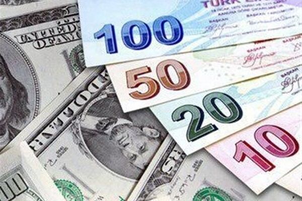 ادامه سقوط لیر در برابر دلار