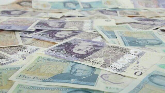 قیمت یورو از مرز ۲۱۴هزار تومان گذشت