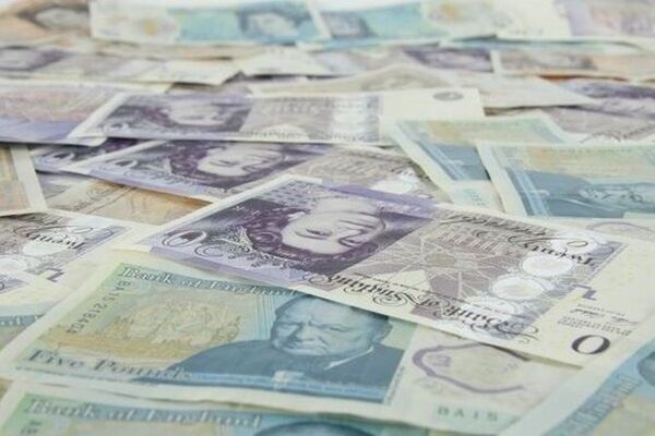 قیمت یورو از مرز ۲۱۴هزار تومان گذشت