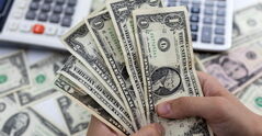 عبور قیمت دلار از مرز ۱۹۴هزار تومان
