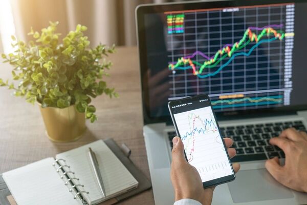 بزرگترین ریزش بورس در هفته های اخیر اتفاق افتاد / سقوط بزرگان بازار 