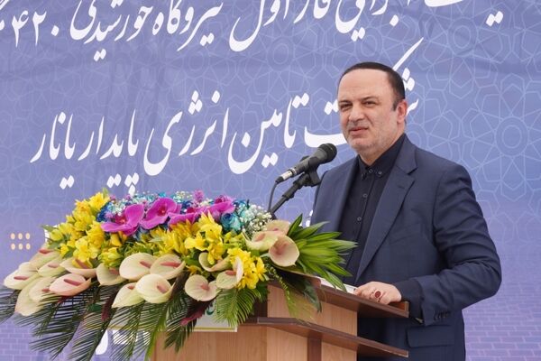 تولید پنج هزار مگاوات برق خورشیدی در مناطق آزاد  