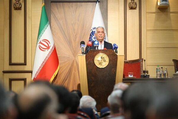 ارایه سند رشد ۱۳ درصدی بخش معدن به دفتر رهبری