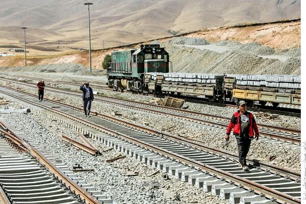 رویای اشتغال پایدار در جامعه کارگری / پیامدهای ناپایداری اشتغال برای طبقه‌متوسط