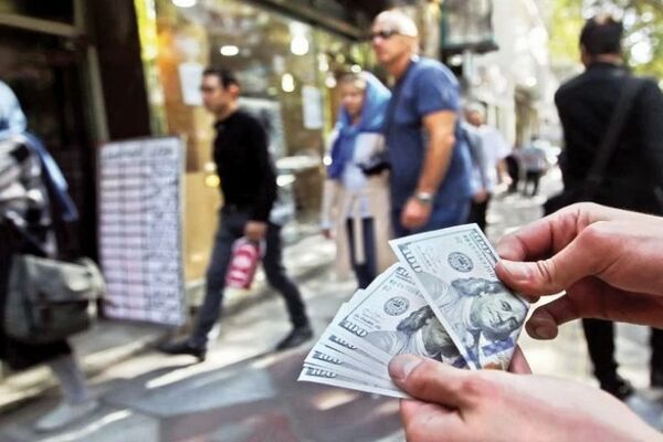 قیمت ارز در بازار امروز ۱۴ تیر ماه ۱۴۰۱ + جدول