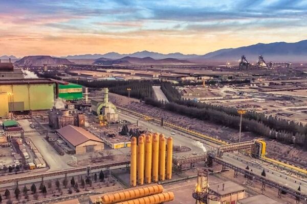 فولاد مبارکه در مسیر درست "جهش تولید" است
