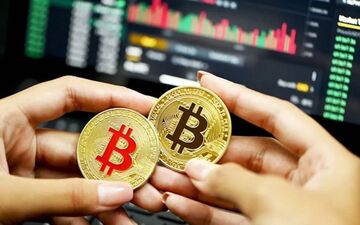 سقوط تاریخی بیت‌کوین/ چه بر سر سرمایه گذاران می‌آید؟