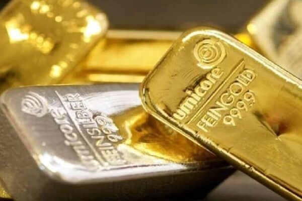 وضعیت پیچیده بازار فلزات گرانبها/سرمایه‌گذاری روی نقره از طلا سبقت می‌گیرد؟ 