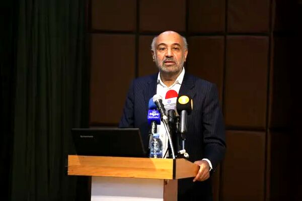 میدری شایستگی تصدی وزارت تعاون، کار و رفاه اجتماعی را دارد
