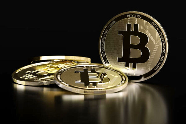 بیت‌کوین پایدار ماند