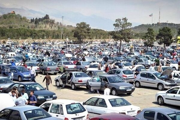 نوسان قیمت خودروهای داخلی در بازار